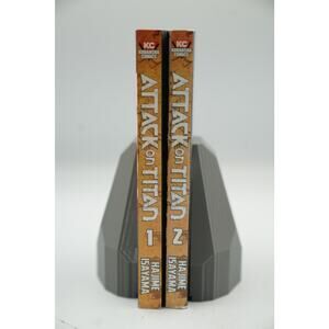 Attack on Titan Vol. 1–2 Manga Set English Kodansha Comics Hajime Isayama